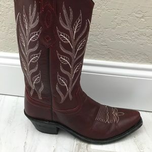 Old West maroon boots size 7.5
